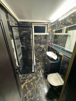 Apartament cu 4 camere renovat